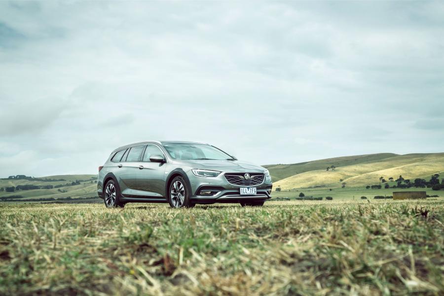  Holden Calais V Tourer (ZB) 2018 года  (фото 32 из 42)